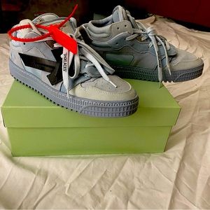 Off-White Off-Court Low Top Blue Sneakers